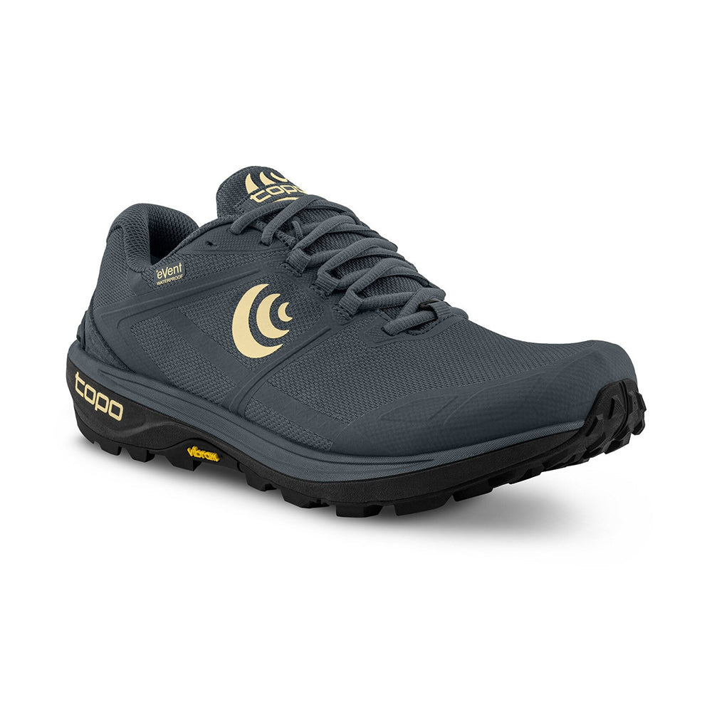 Topo Athletic W Terraventure 4 Wp Trail Shoes in Grey Color
