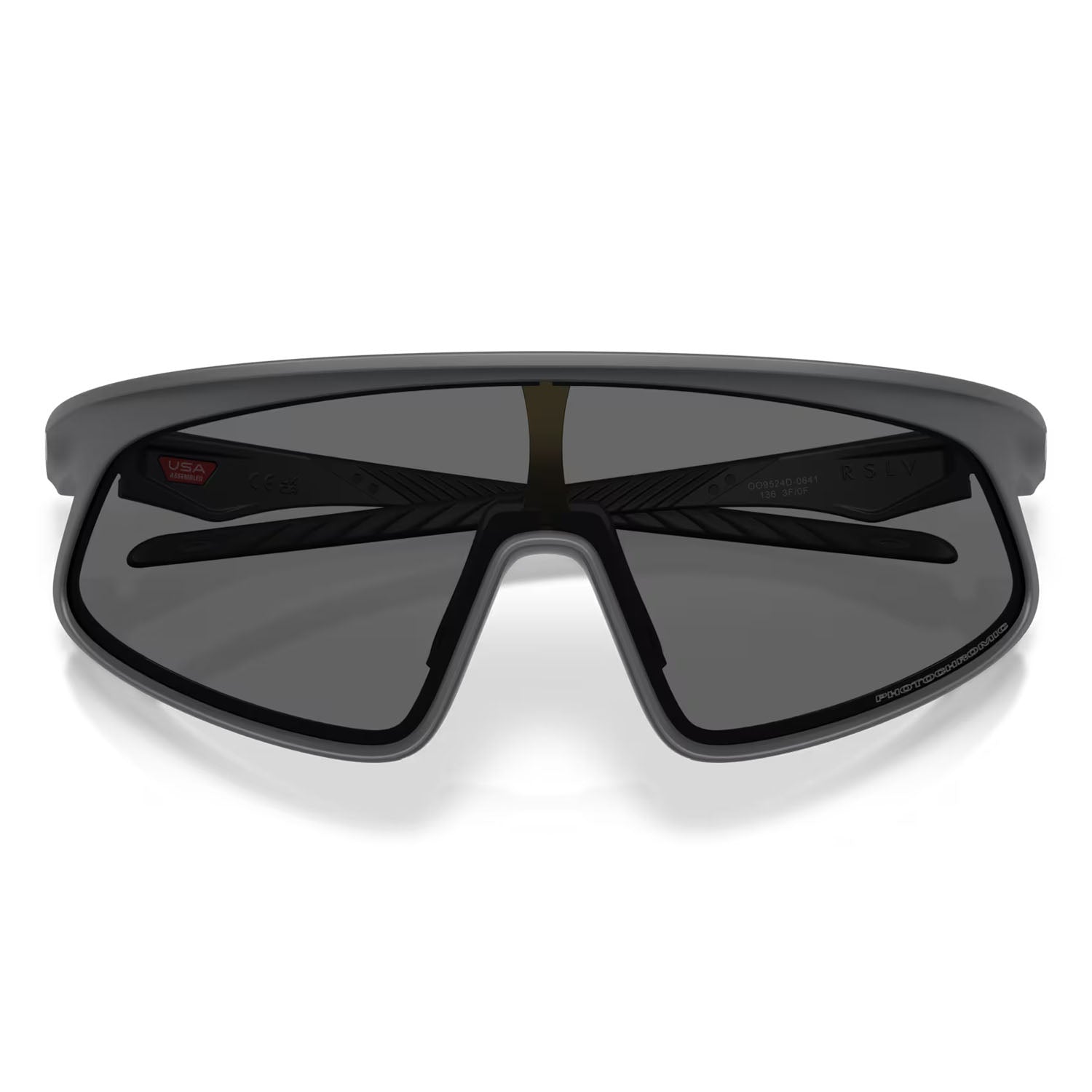 Oakley Rslv 141 Mtt Carbon Phot Accessories in Grey Color