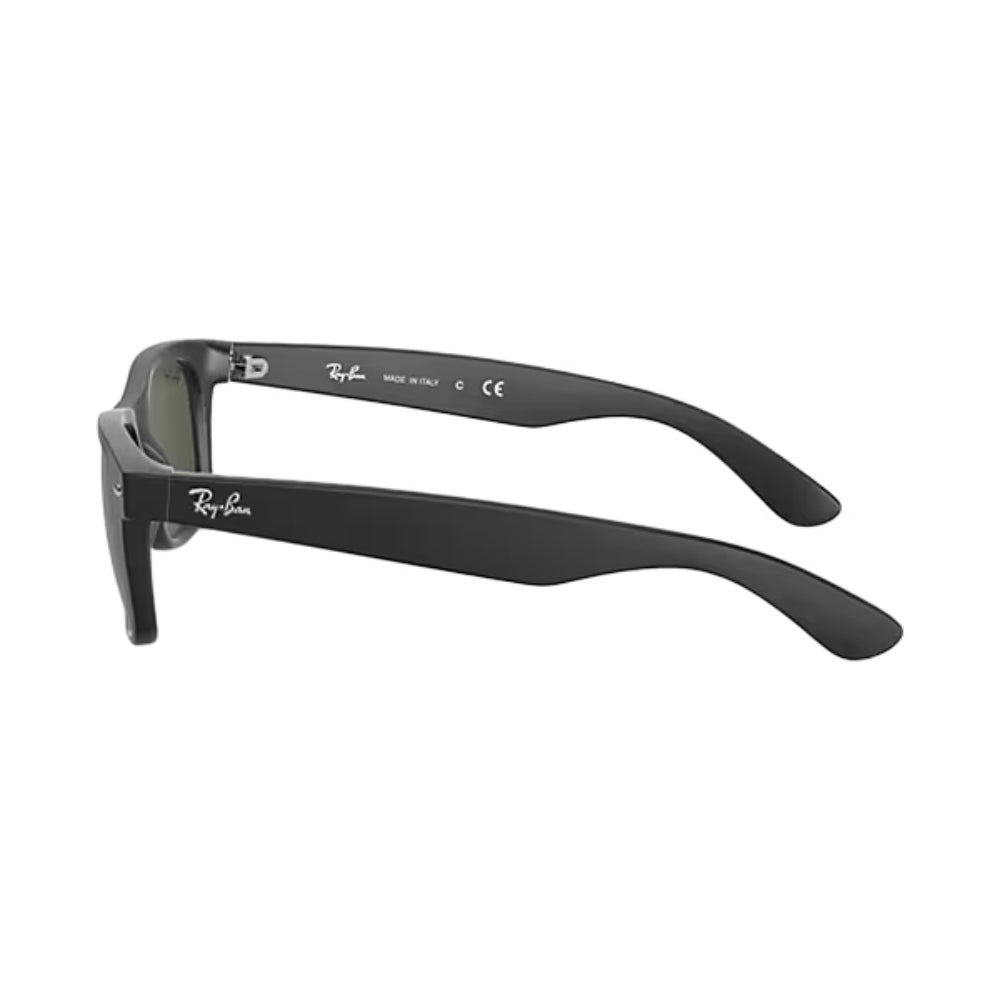 Ray Ban New Wayfarer Green Accessories in Black Color