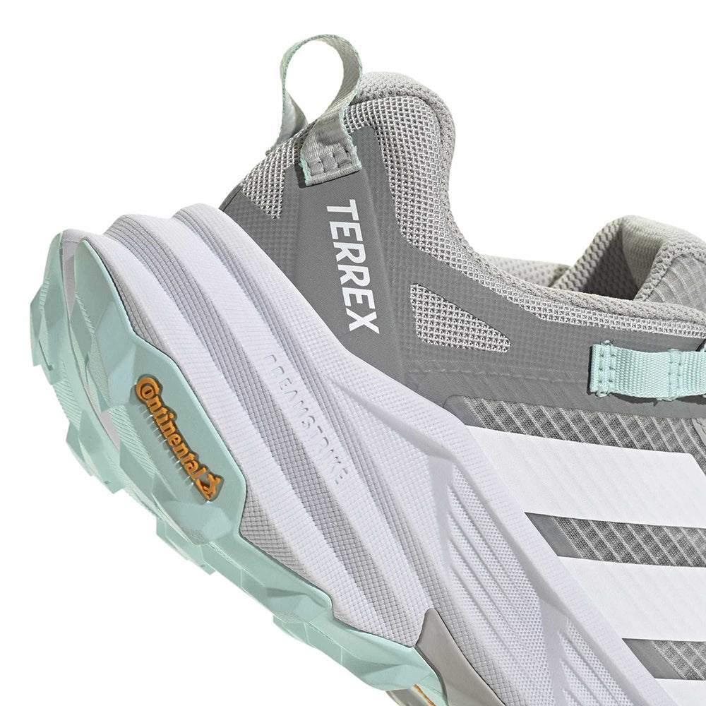 Adidas Freehiker SL GORE-Tex Boots in White Color