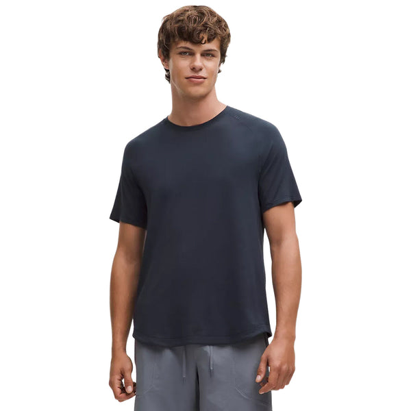 Lululemon Mens License to Train Short-Sleeve Shirt | TRUE NAVY