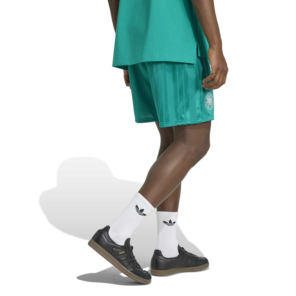 DFB EQT SHORTS | GREEN