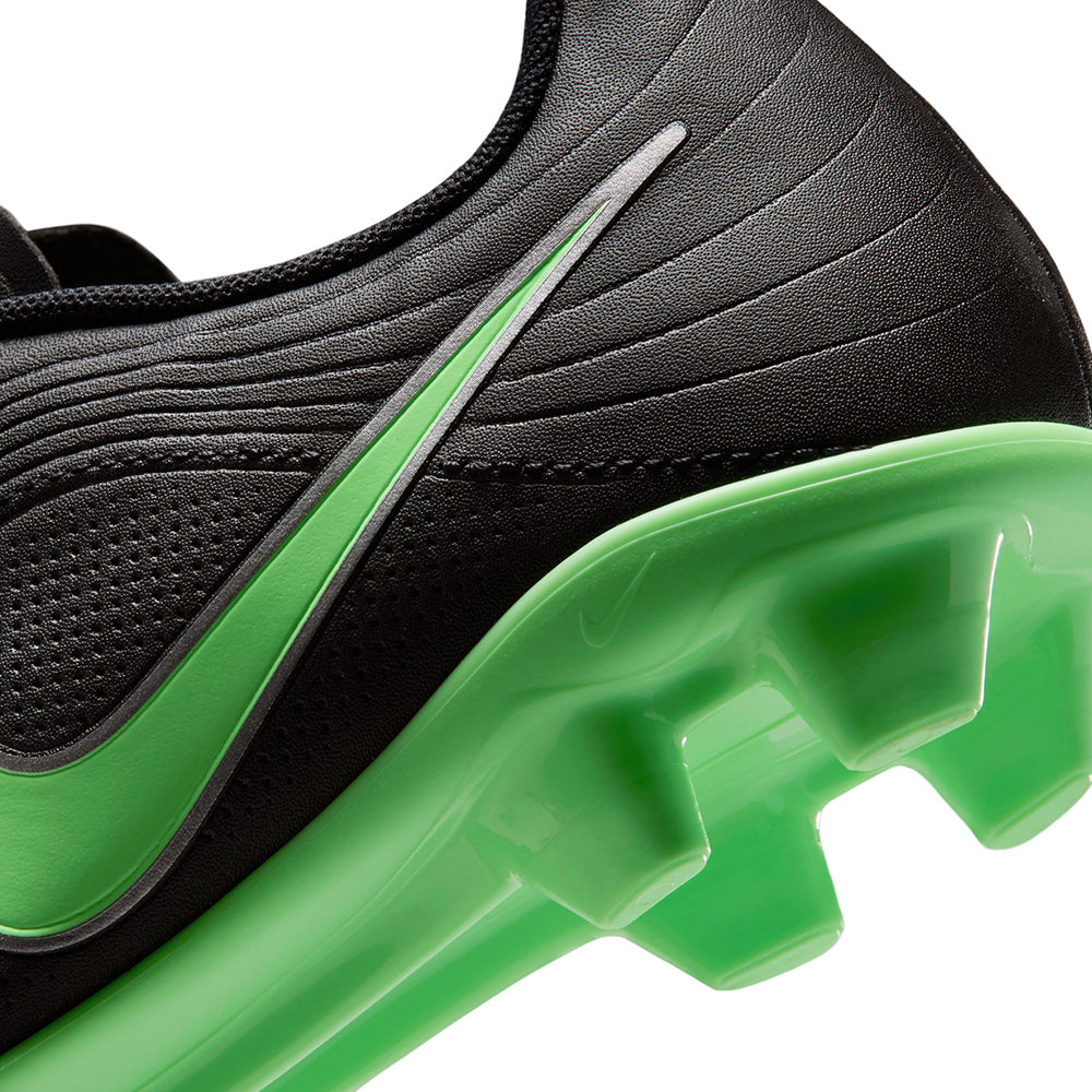 Nike Tiempo Maestro Club MG Soccer Cleats in Black Color