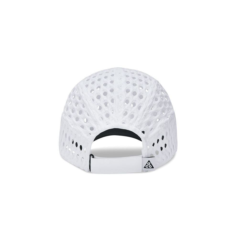 Nike Acg Radical Airflow Hats in White Color