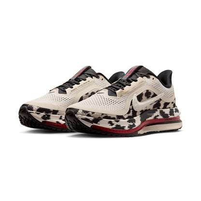 Nike W Pegasus Premium Running Shoes in Multi Color