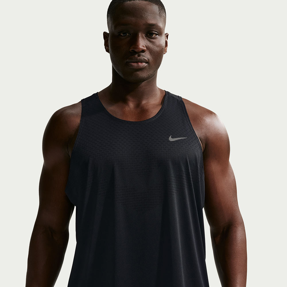 Nike M Stride Df Adv Tank Top in Black Color