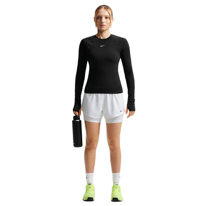W ONE SHORT | 101 WHITE/