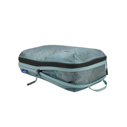 Thule Compression Pkg Cube Med Travel Accessories in Grey Color