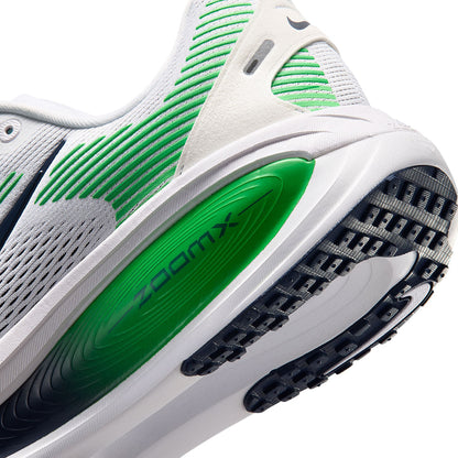 Nike M Vomero 18 Running Shoes in White Color