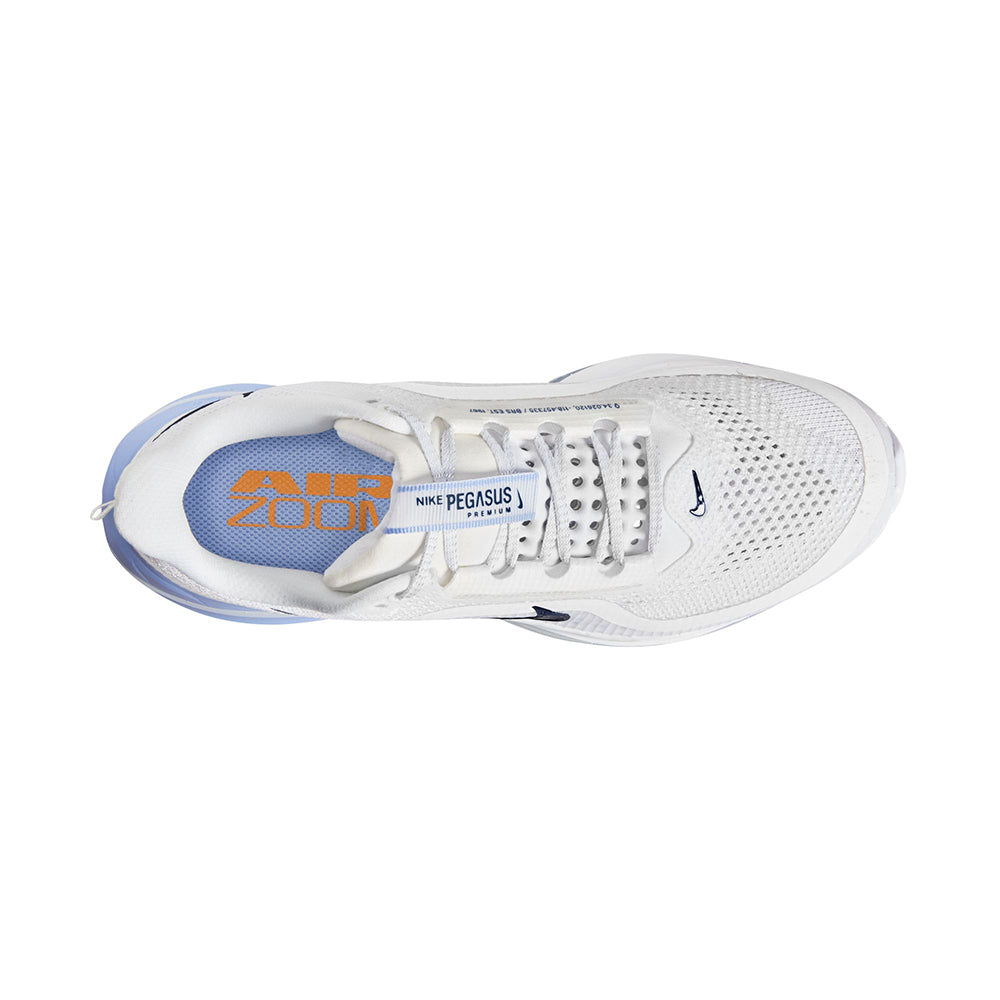 Nike W Pegasus Premium Running Shoes in White Color