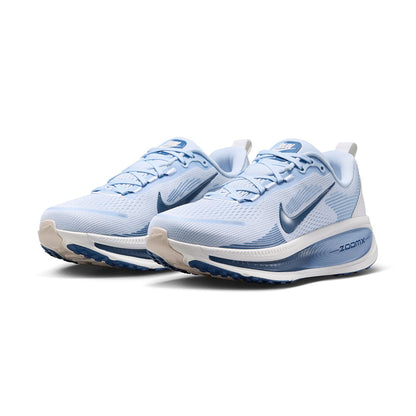 Nike W Vomero 18 Running Shoes in Blue Color