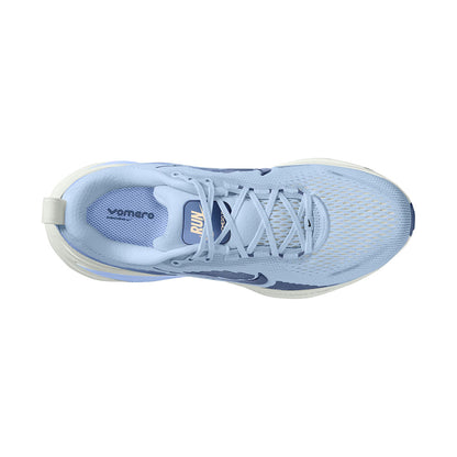 Nike W Vomero 18 Running Shoes in Blue Color