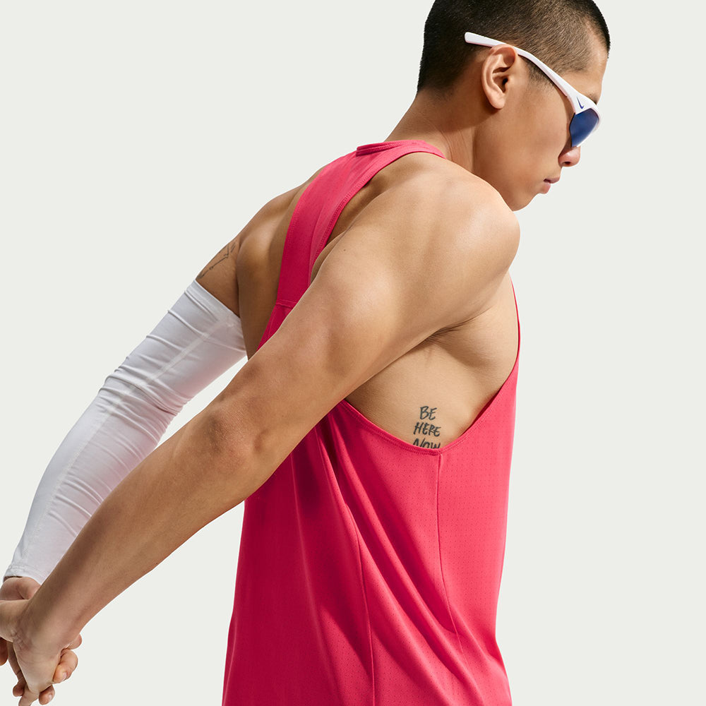 Nike M Fast Singlet Tops in Red Color