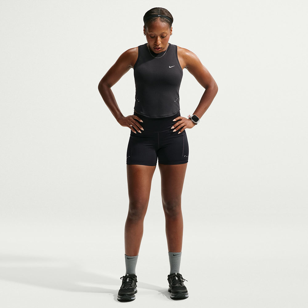 Nike W Swift Df Cropped Tank Tops in Black Color