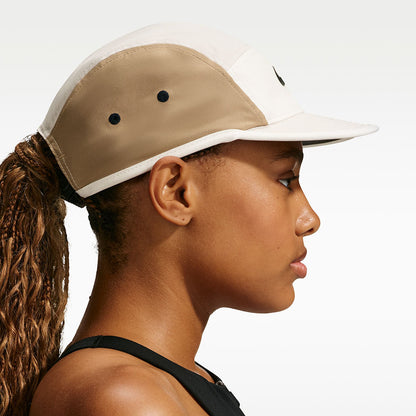 Nike Df Fly Hat in White Color