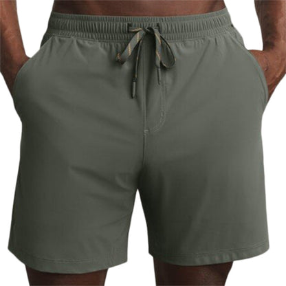Rhone M 7In Pursuit Short Unli Shorts in Green Color