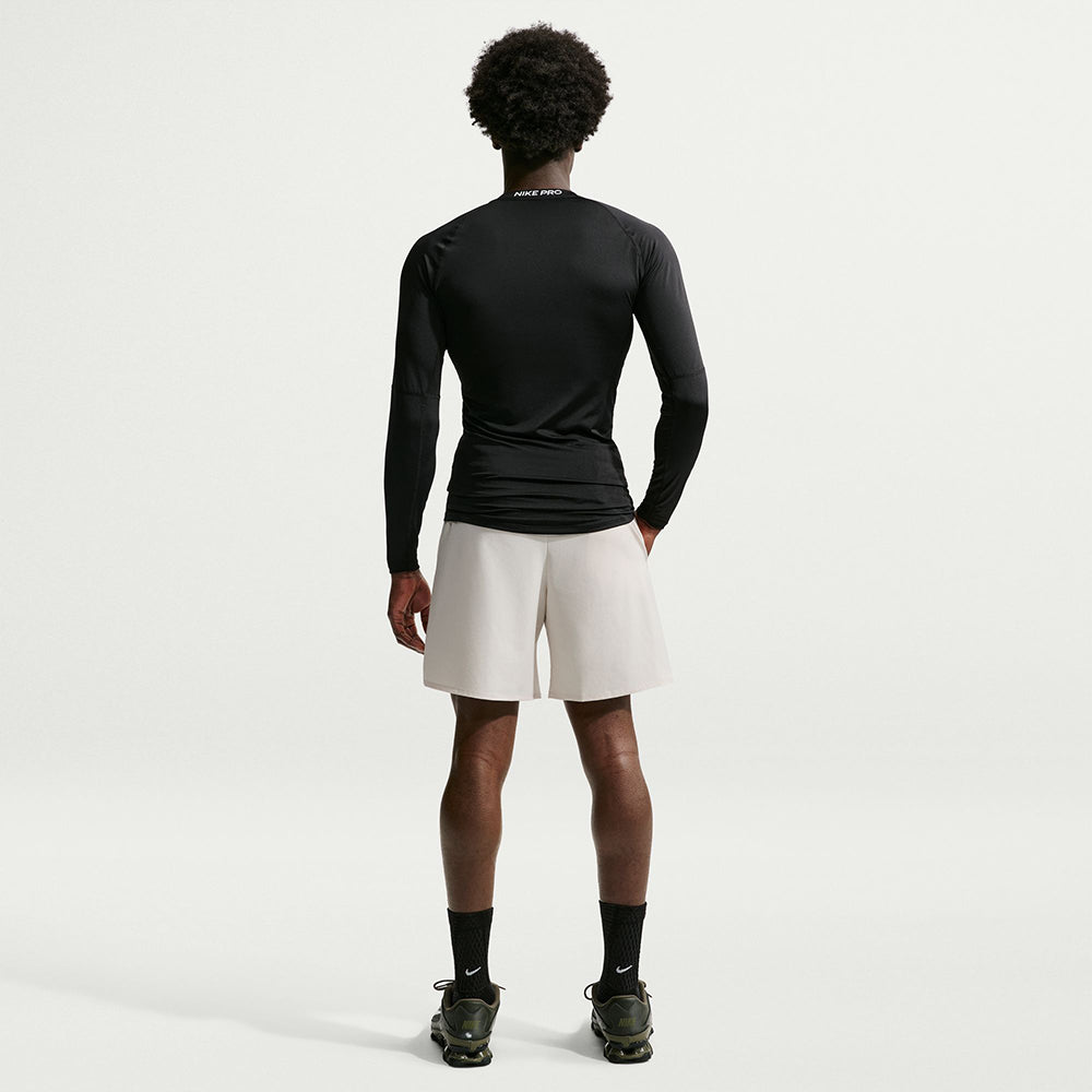 Nike M Unlimited Short 7In Shorts in White Color