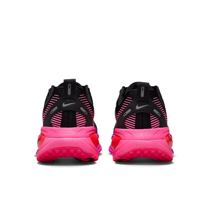 Nike W Vomero 18 Running Shoes in Black Color