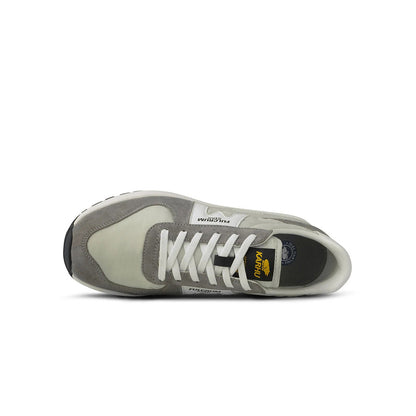 FULCRUM STAR | GRAY FLANN