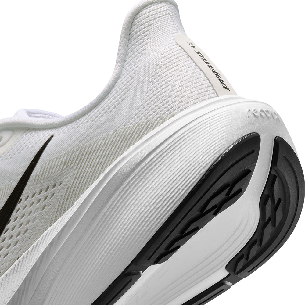 M PEGASUS 42 | 101 WHITE/