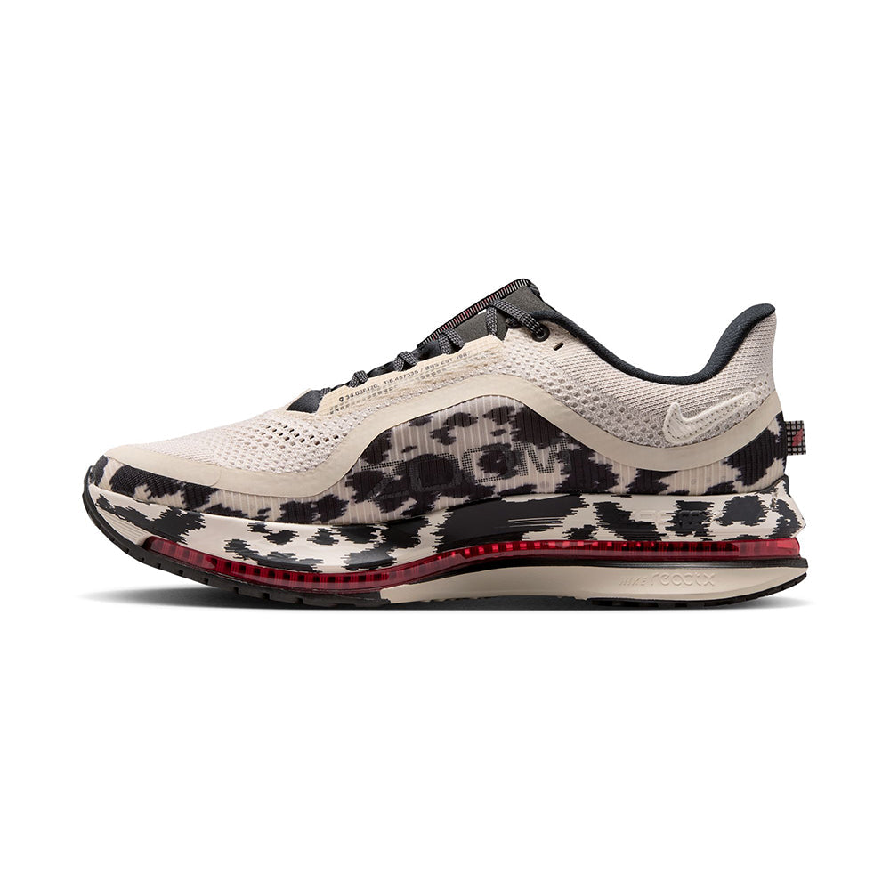 Nike M Pegasus Premium Running Shoes in Multi Color