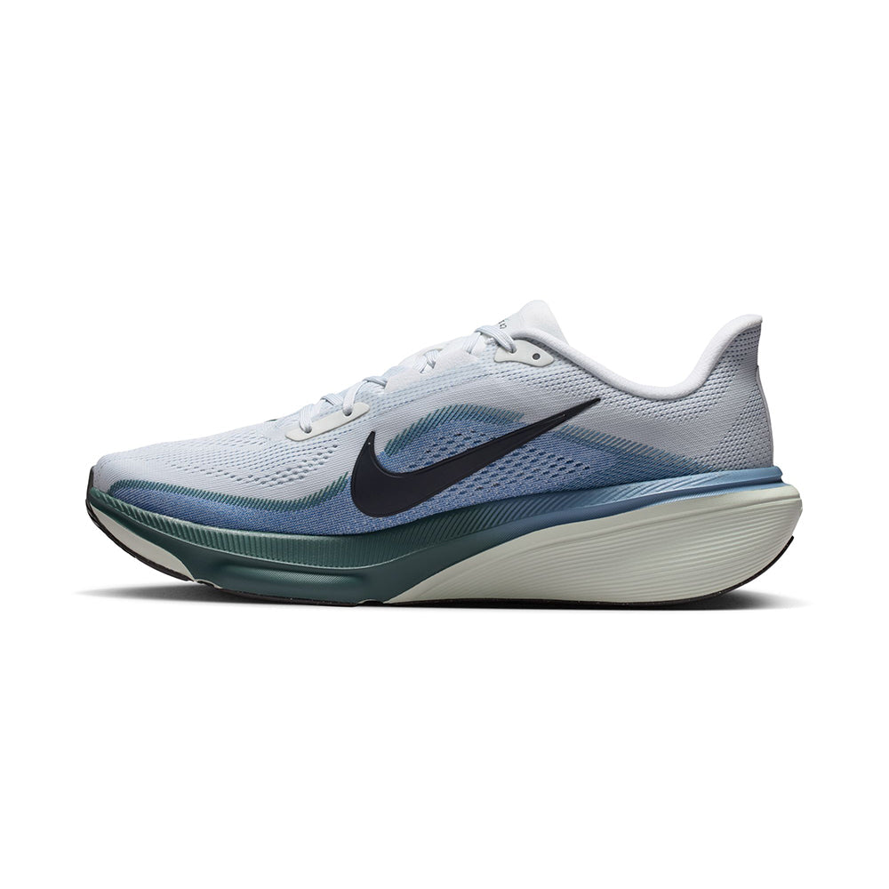 Nike M Pegasus 42 Running Shoes in White Color