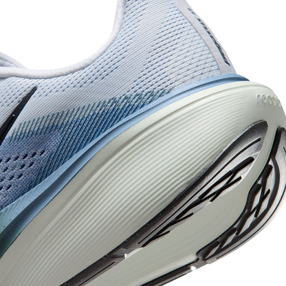 Nike M Pegasus 42 Running Shoes in White Color
