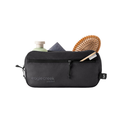 Eagle Creek Pack-It Isolate Quick Sm Travel Accessories in Green Color