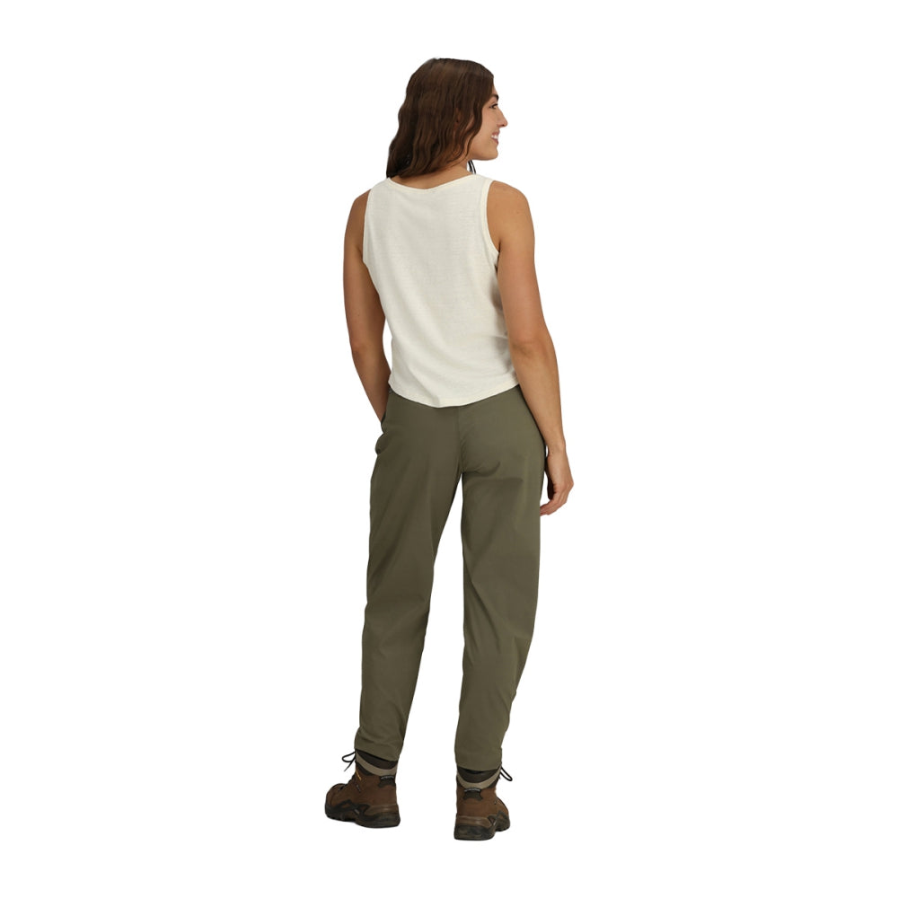 Royal Robbins Wilderpant Short Pants in Green Color