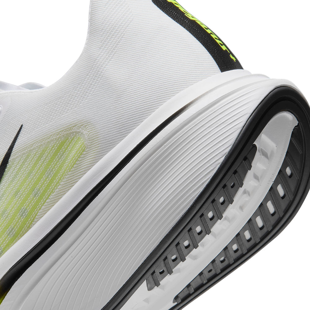 Nike M Pegasus Plus 2 Running Shoes in White Color