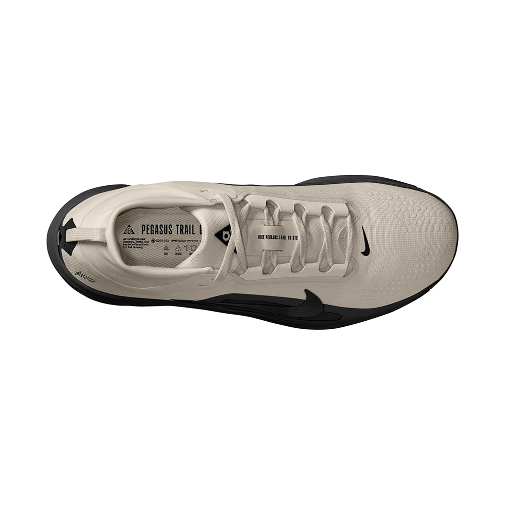 Nike M Acg Pegasus Trail GORE-Tex Trail Running Shoes in White Color