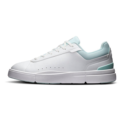 On The Roger Advantage W Sneakers in White Color
