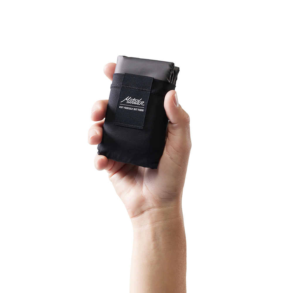 POCKET BLANKET | BLACK