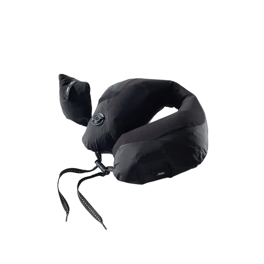 BLACKOUT TRAVEL PILLOW | BLACK