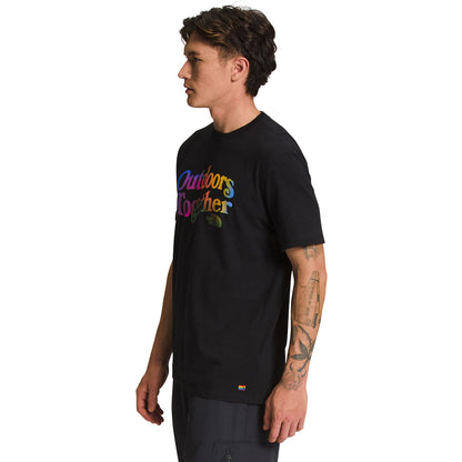 MEN'S S/S PRIDE TEE | A68-TNF BL