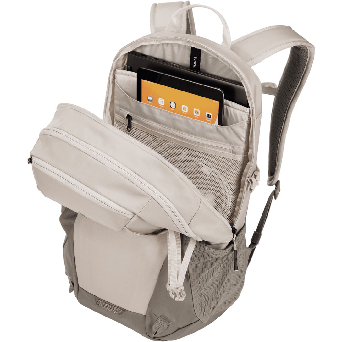 ENROUTE BACKPACK 23L | PELICAN