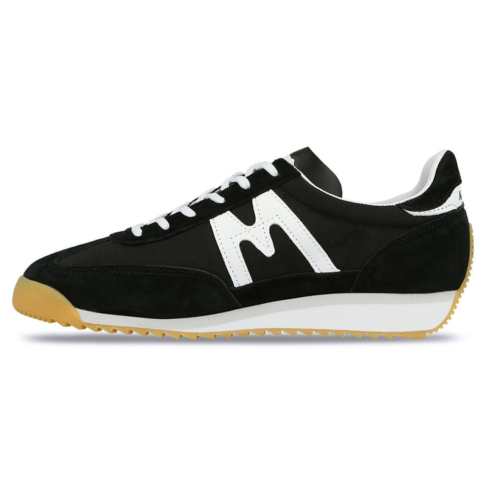 Karhu North America Unisex Mestari Sneakers in Black Color