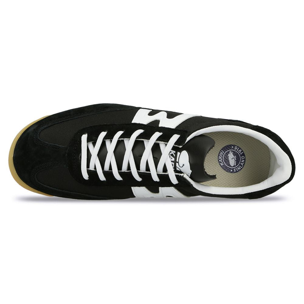 Karhu North America Unisex Mestari Sneakers in Black Color