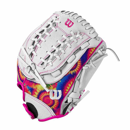 Wilson Kids 12.00 Flash fastpitch glove Softball Gloves in White Color