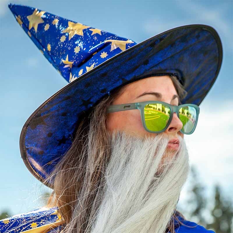 Goodr Co. Unisex Sunbathing With Wizards Accessories in Blue Color