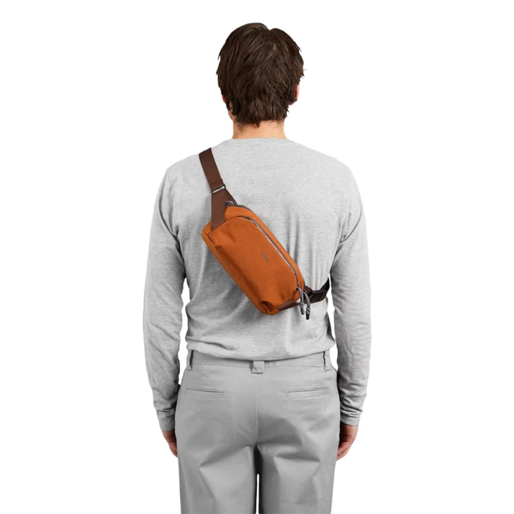 VENTURE READY SLING 2.5L | BRONZE