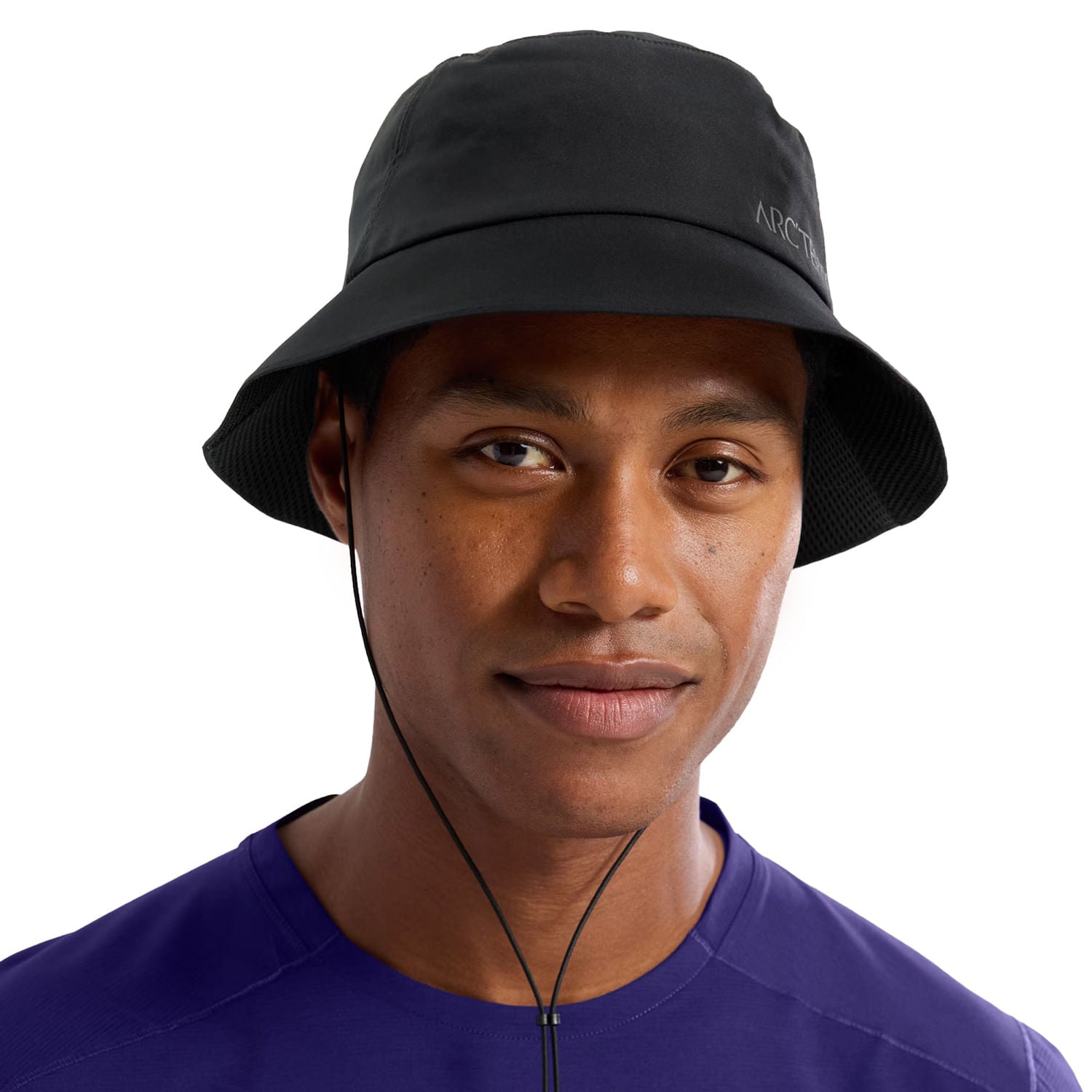 SINSOLO BUCKET HAT | BLACK
