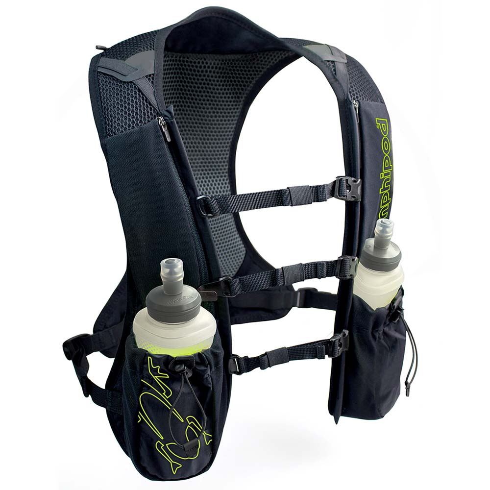 Amphipod Pr Min Vest 1.5L Res Sz1 Bags in Black Color