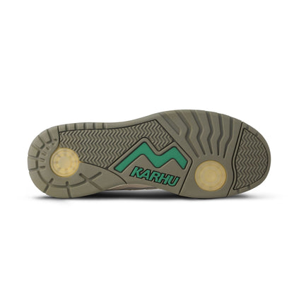 Karhu North America Unisex Fusion Xt Sneakers in White Color
