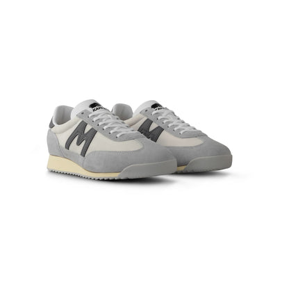 Karhu North America Unisex Mestari Sneakers in Grey Color