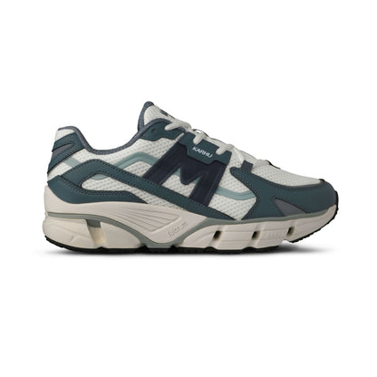 Karhu North America Unisex Super Fulcrum Sneakers in Green Color