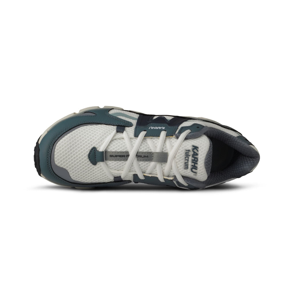 Karhu North America Unisex Super Fulcrum Sneakers in Green Color