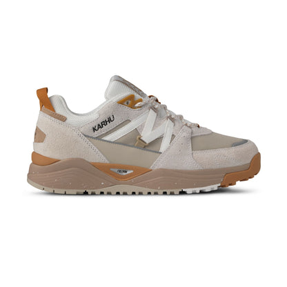 Karhu North America Unisex Fusion Xc Sneakers in White Color