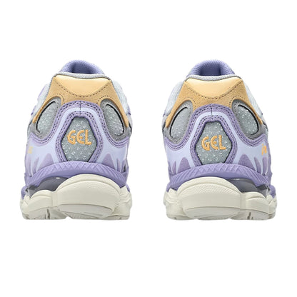 Asics Unisex GEL-Nyc Sneakers in Grey Color