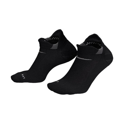 Nike Unisex Un Nike Fast Lwt Noshow Socks in Black Color